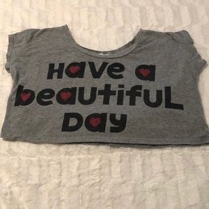 gray crop top